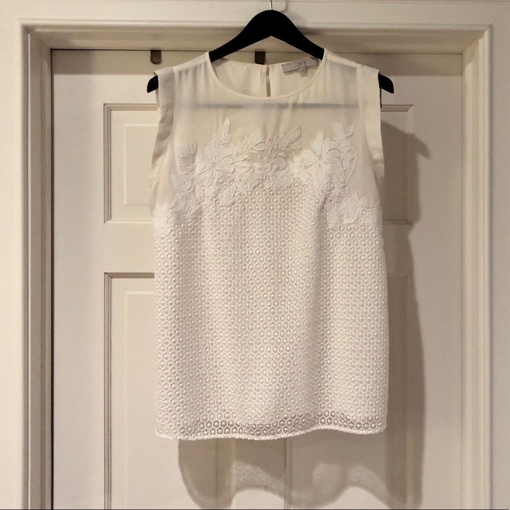 LOFT | Off-White Lace Blouse - M